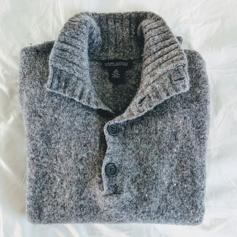 Banana Republic Cashmere Blend Wool Sweater Size M